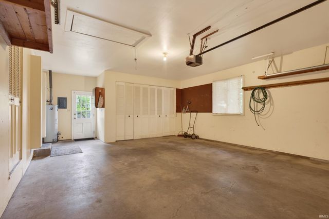 7510 E Mulberry Street, Evansville, IN 47715