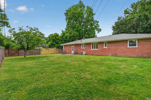 7510 E Mulberry Street, Evansville, IN 47715
