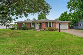 7510 E Mulberry Street, Evansville, IN 47715