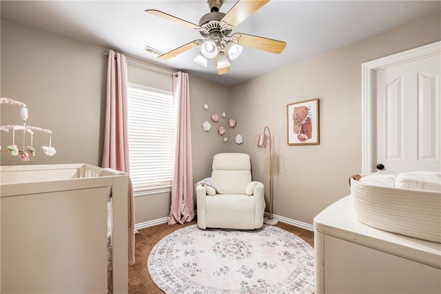 4829 W New Bridge Road, Fayetteville, AR 72704
