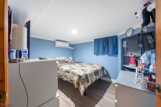 343 Dewitt St, Linden City, NJ 07036