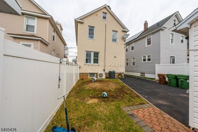 343 Dewitt St, Linden City, NJ 07036