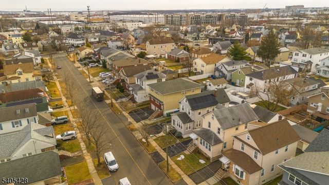 343 Dewitt St, Linden City, NJ 07036