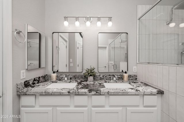 871 E HAROLD Drive, San Tan Valley, AZ 85140
