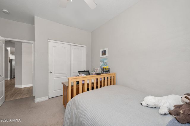 871 E HAROLD Drive, San Tan Valley, AZ 85140