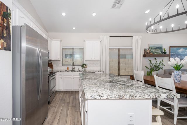 871 E HAROLD Drive, San Tan Valley, AZ 85140