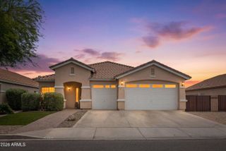 871 E HAROLD Drive, San Tan Valley, AZ 85140