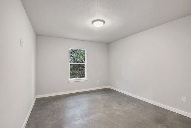 2223 Comet Trail, Granbury, TX 76048