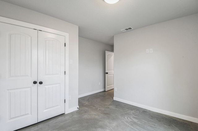 2223 Comet Trail, Granbury, TX 76048