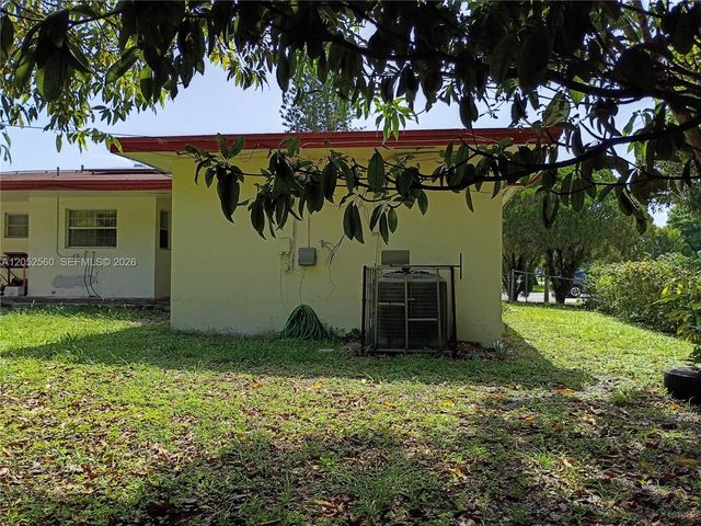19031 NW 12th Ave, Miami Gardens, FL 33169