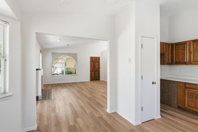 10804 Griffith Park Drive NE, Albuquerque, NM 87123