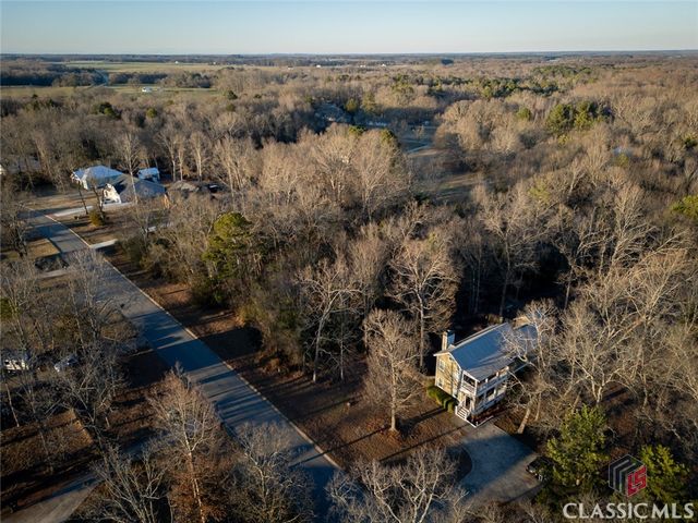 60 Live Oak Lane, Comer, GA 30629