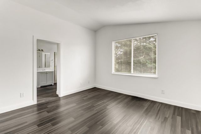 640 Calaveras Ct, Yuba City, CA 95991