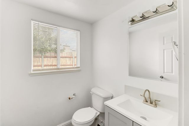 640 Calaveras Ct, Yuba City, CA 95991