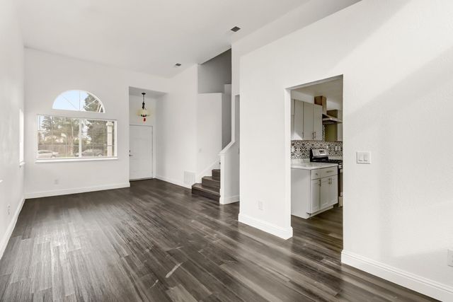 640 Calaveras Ct, Yuba City, CA 95991