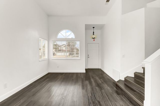 640 Calaveras Ct, Yuba City, CA 95991