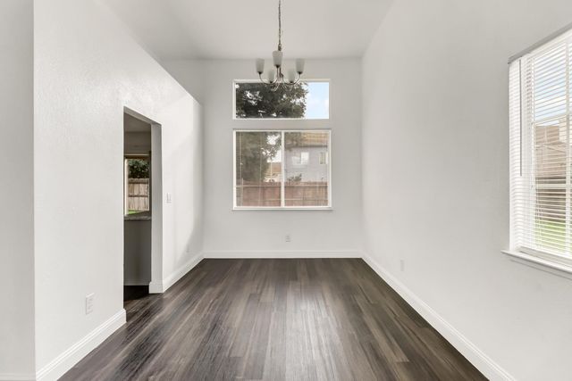 640 Calaveras Ct, Yuba City, CA 95991