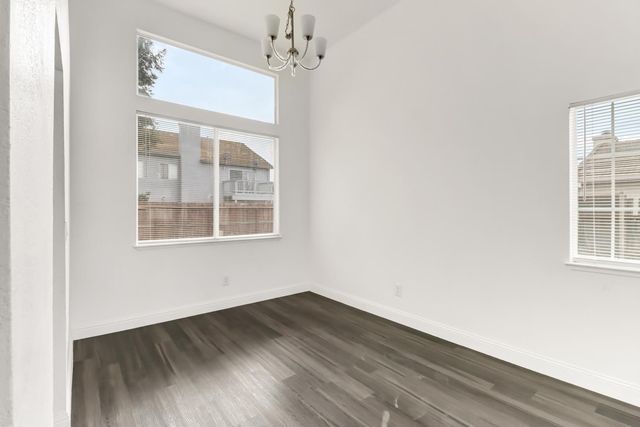 640 Calaveras Ct, Yuba City, CA 95991