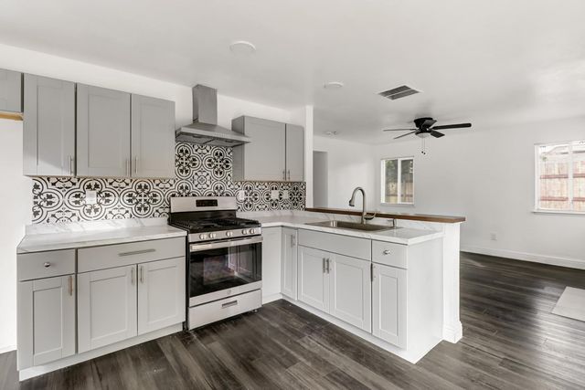 640 Calaveras Ct, Yuba City, CA 95991