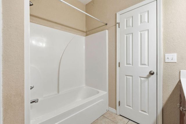 996 Leigh Ann Lane, Fort Walton Beach, FL 32547