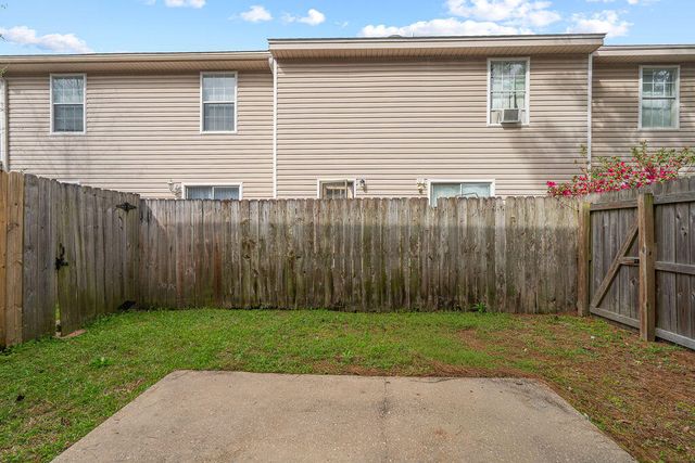 996 Leigh Ann Lane, Fort Walton Beach, FL 32547