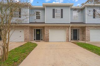996 Leigh Ann Lane, Fort Walton Beach, FL 32547