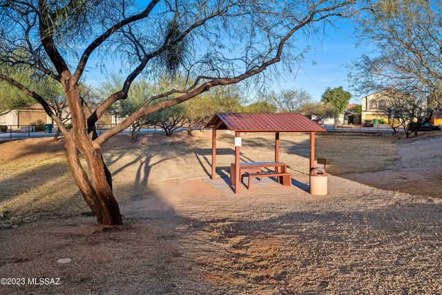 6662 S Cut Bow Drive, Tucson, AZ 85757