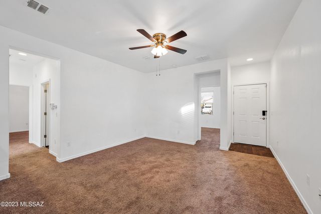 6662 S Cut Bow Drive, Tucson, AZ 85757