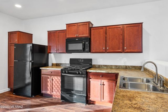 6662 S Cut Bow Drive, Tucson, AZ 85757