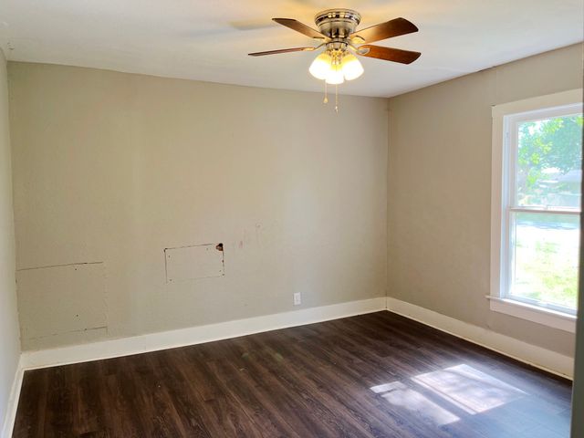 1601 W Bond Street, Denison, TX 75020