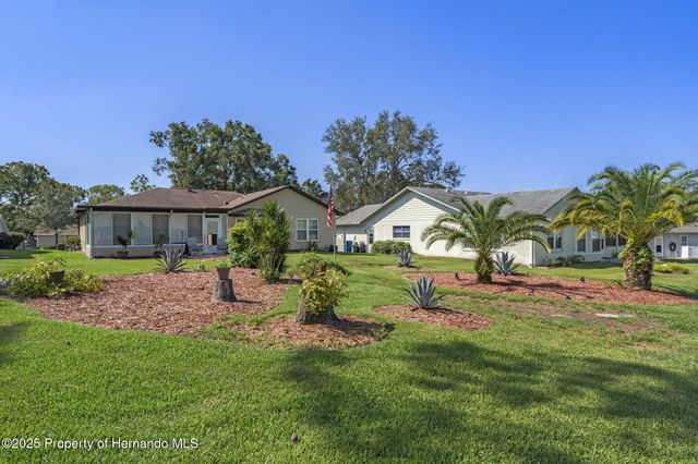 7099 Pond View Court, Spring Hill, FL 34606