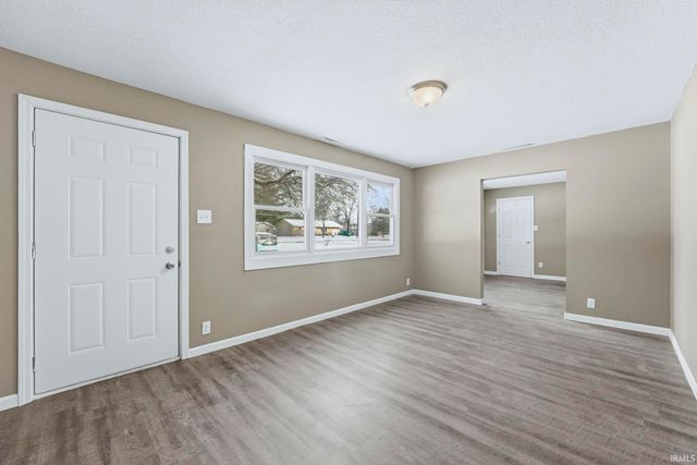 344 Rose Avenue, New Haven, IN 46774