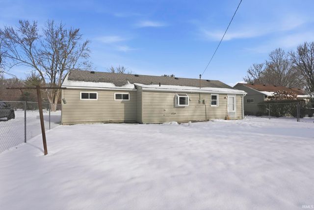 344 Rose Avenue, New Haven, IN 46774