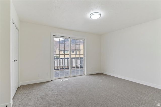 1212 N VIRGINIA AVE, Harrisville, UT 84404