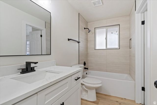 1212 N VIRGINIA AVE, Harrisville, UT 84404