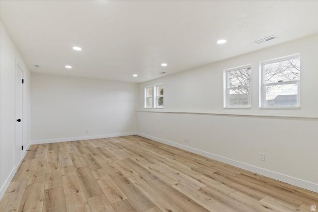 1212 N VIRGINIA AVE, Harrisville, UT 84404