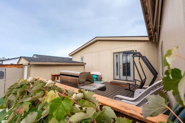 2456 SW Mariposa Loop, Redmond, OR 97756