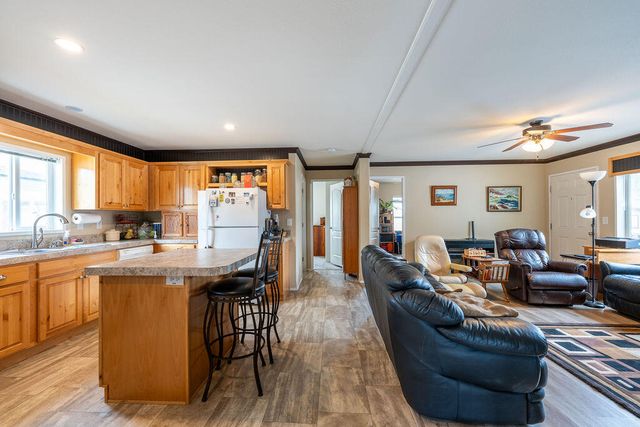 2456 SW Mariposa Loop, Redmond, OR 97756