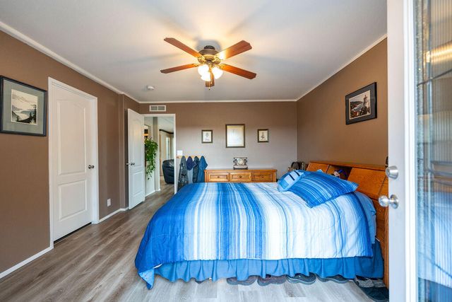 2456 SW Mariposa Loop, Redmond, OR 97756