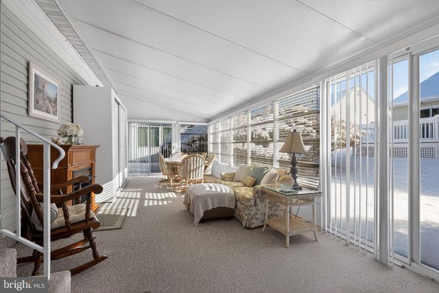 14 DORAL DR, Toms River, NJ 08757