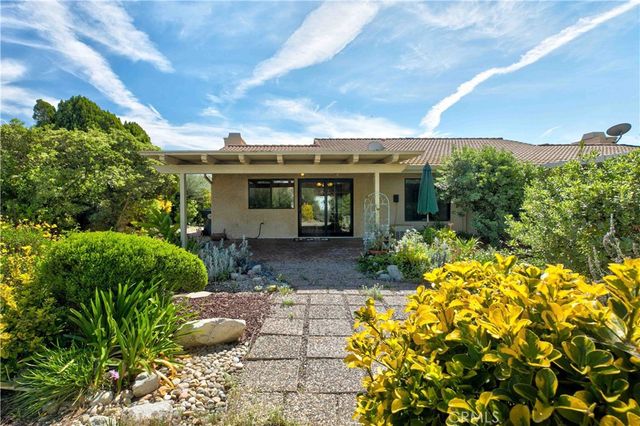 26013 Palomita Drive, Valencia, CA 91355