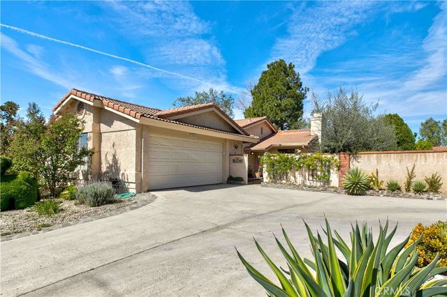 26013 Palomita Drive, Valencia, CA 91355