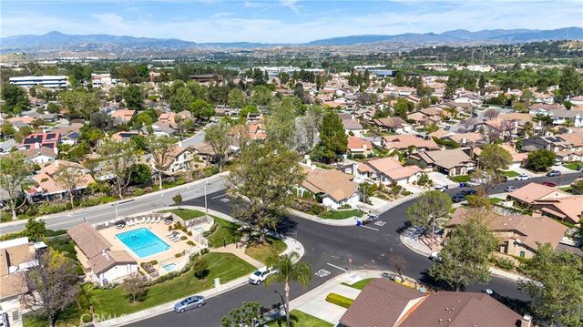 26013 Palomita Drive, Valencia, CA 91355