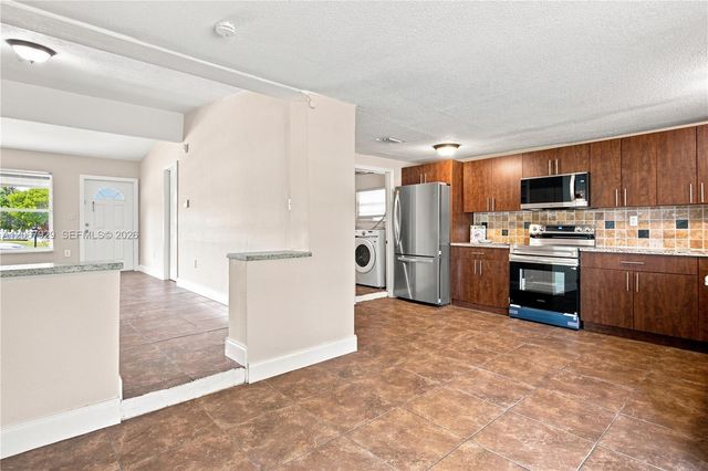 4160 SW 36th Street, West Park, FL 33023