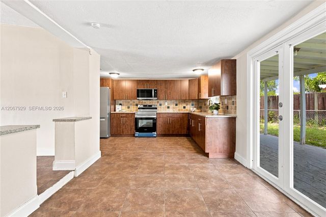 4160 SW 36th Street, West Park, FL 33023