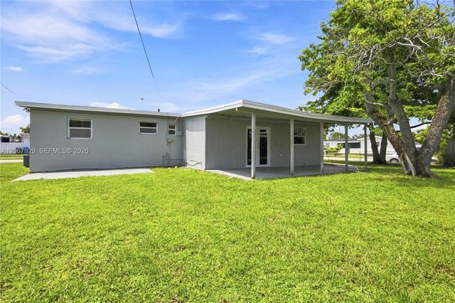 4160 SW 36th Street, West Park, FL 33023