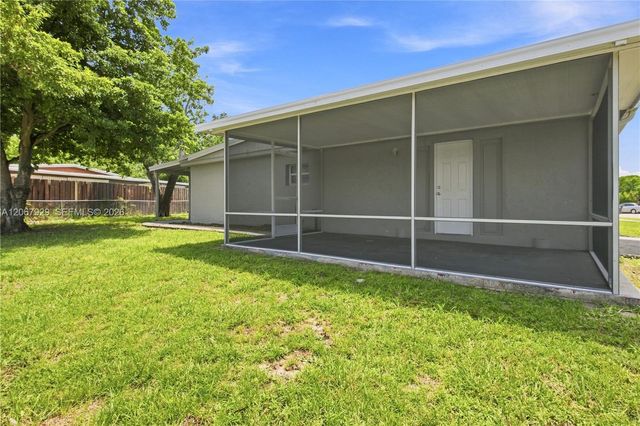 4160 SW 36th Street, West Park, FL 33023