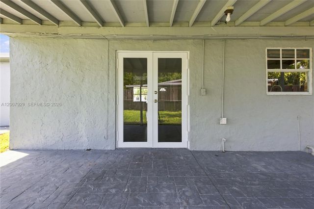 4160 SW 36th Street, West Park, FL 33023