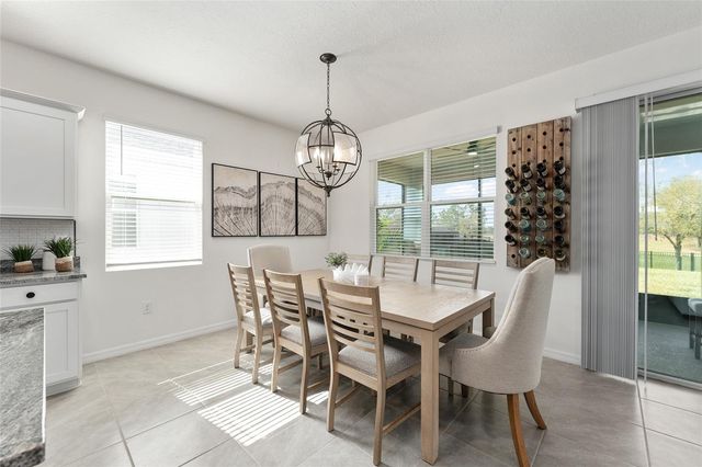 4932 NW 39TH LOOP, Ocala, FL 34482