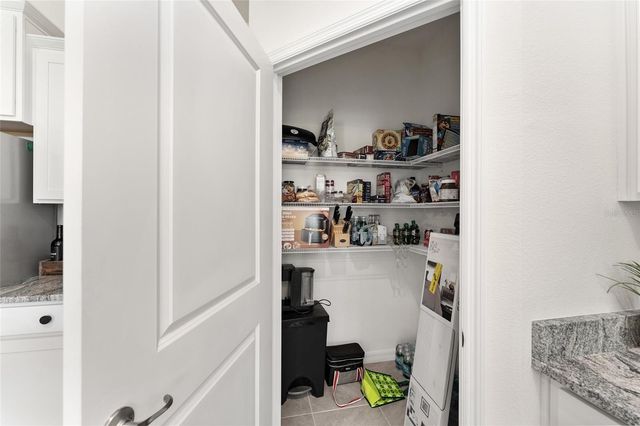 4932 NW 39TH LOOP, Ocala, FL 34482